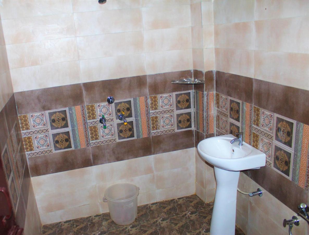 Krishna Residency - A Boutique Hotel Bareilly Ngoại thất bức ảnh