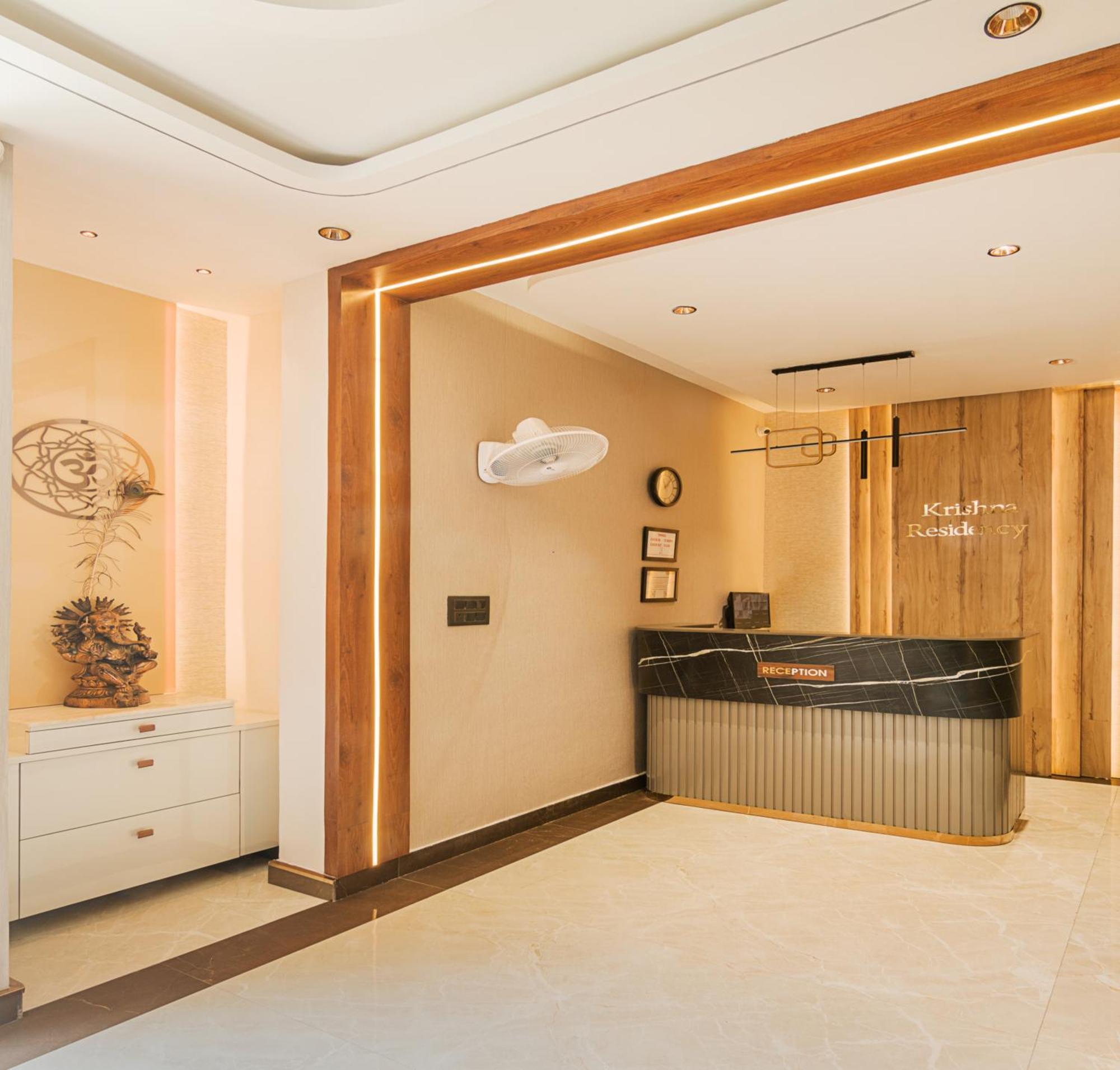 Krishna Residency - A Boutique Hotel Bareilly Ngoại thất bức ảnh
